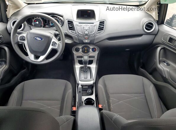 3FADP4BJ9KM165044 2019 FORD FIESTA Black Vista del salpicadero