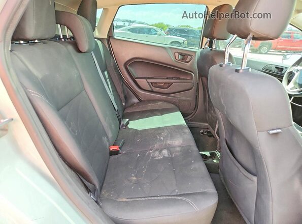 3FADP4EJ0KM156762 2019 FORD FIESTA Бирюзовый Вид задних сидений