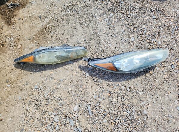 3FADP4EJ0KM156762 2019 FORD FIESTA Бирюзовый Вид подкапотного пространства