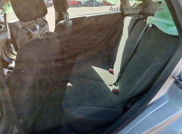 3FADP4EJ1KM123897 2019 FORD FIESTA Silver უკანა სავარძლების ხედი