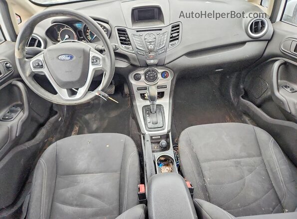 3FADP4EJ6JM118760 2018 FORD FIESTA White Dashboard view
