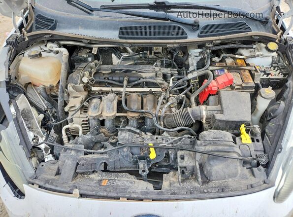 3FADP4EJ6JM118760 2018 FORD FIESTA White Rear interior view