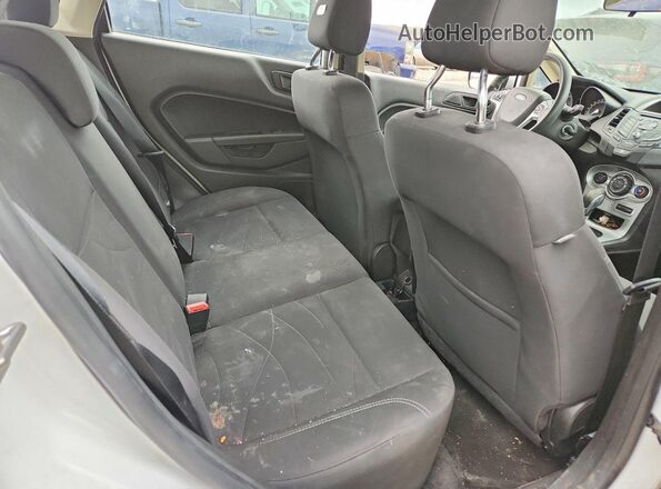 3FADP4EJ6JM118760 2018 FORD FIESTA White Rear seats view