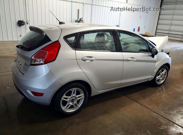 3FADP4EJ6KM139626 2019 FORD FIESTA Silver Հետևի աջ