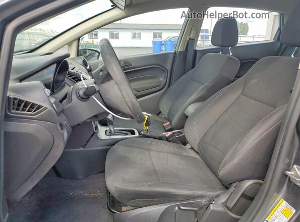3FADP4EJXHM122871 2017 FORD FIESTA Угольный Вид салона спереди