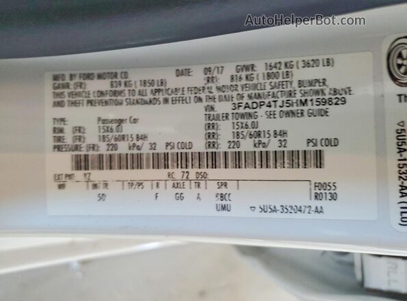 3FADP4TJ5HM159829 2017 FORD FIESTA White Widok komory silnika