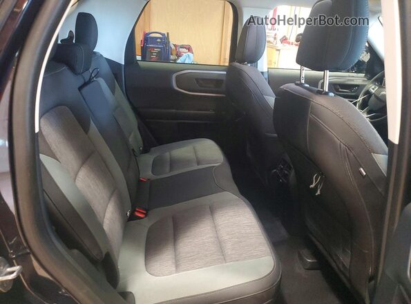 3FMCR9B66MRA99823 2021 FORD BRONCO Blue Widok wnętrza z tyłu