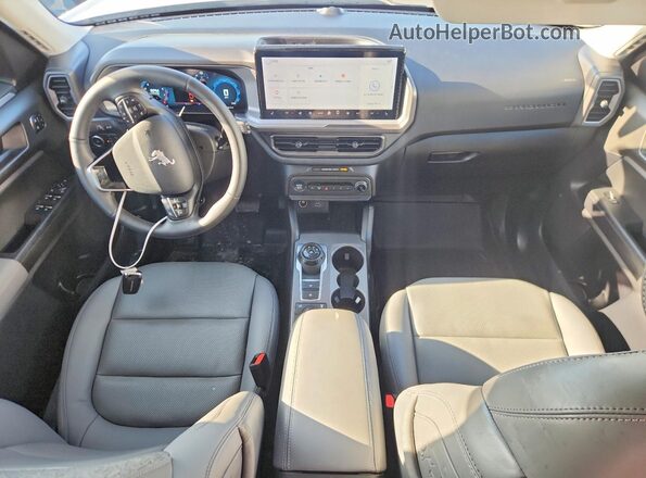 3FMCR9DA4SRF61584 2025 FORD BRONCO White Widok deski rozdzielczej