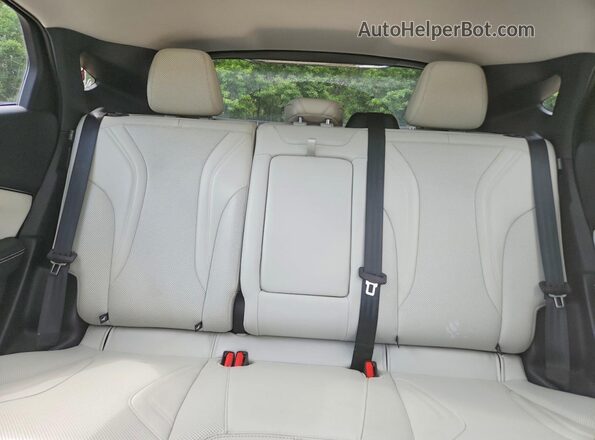 3FMTK3RM6NMA25158 2022 FORD MUSTANG White Widok tylnych siedzeń