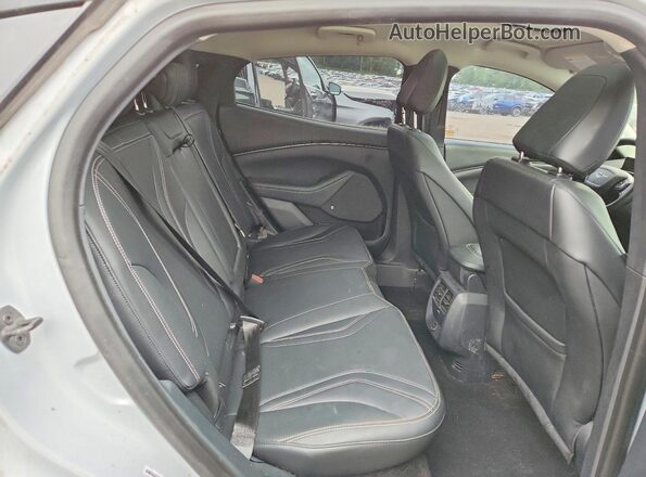 3FMTK3SS8MMA25301 2021 FORD MUSTANG Gray Vista interior trasera