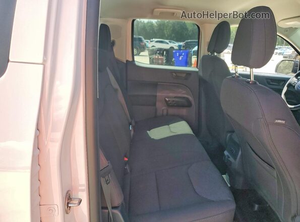 3FTTW8A33SRB25516 2025 FORD MAVERICK White Vista de los asientos traseros