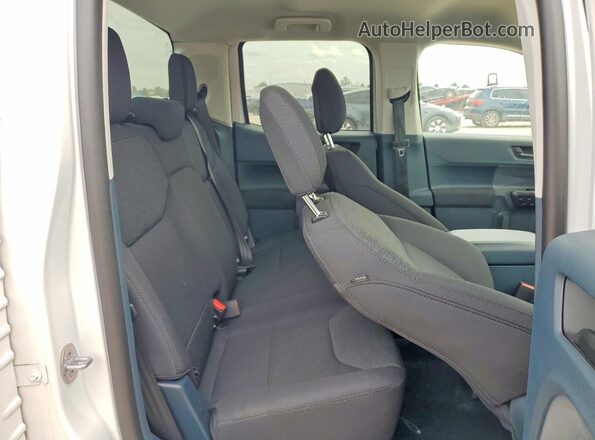 3FTTW8BA2SRA30751 2025 FORD MAVERICK Белый Вид задних сидений
