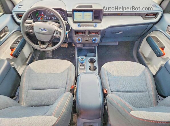 3FTTW8E31PRA64698 2023 FORD MAVERICK Синий Вид панели приборов