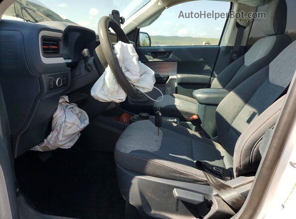 3FTTW8F97PRA43387 2023 FORD MAVERICK White Widok wnętrza z przodu