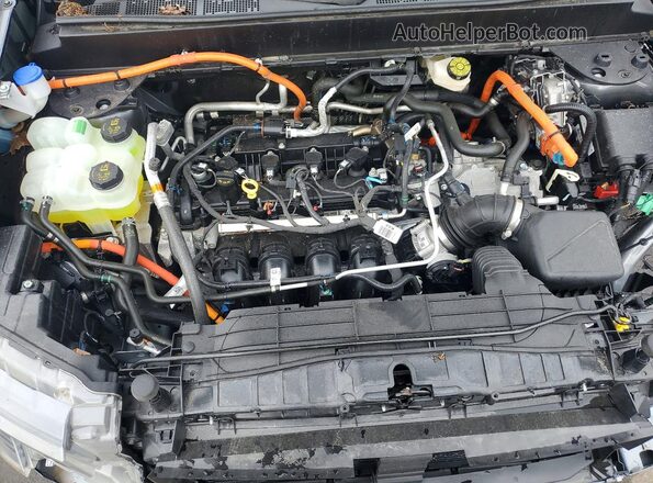 3FTTW8J33SRA27733 2025 FORD MAVERICK Gray Widok wnętrza z tyłu