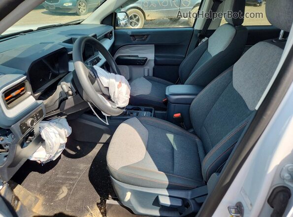 3FTTW8J97RRA70194 2024 FORD MAVERICK Белый Вид салона спереди