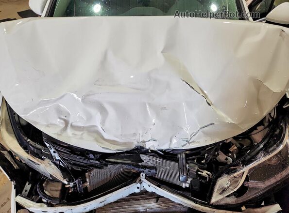 3G1BE6SM8JS606324 2018 CHEVROLET CRUZE White Widok wnętrza z tyłu