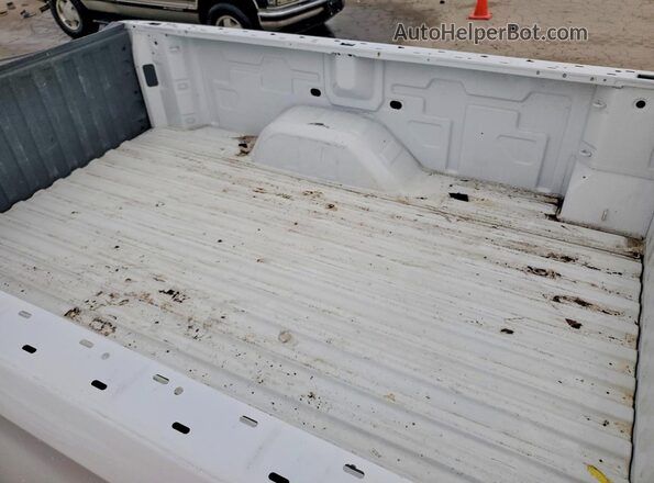 3GCNAAEDXRG283150 2024 CHEVROLET SILVERADO Белый Вид задних сидений
