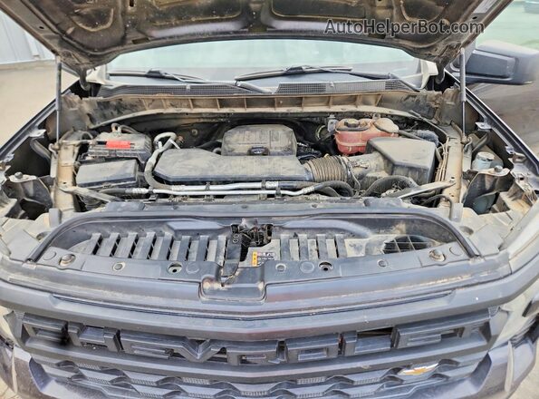 3GCNAAEK8NG557177 2022 CHEVROLET SILVERADO Charcoal Vista interior trasera