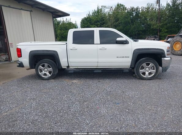 3GCPCREC3JG241660 2018 CHEVROLET SILVERADO White Rear interior view