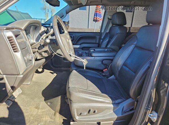 3GCPCREC3JG403965 2018 CHEVROLET SILVERADO Угольный Вид салона спереди
