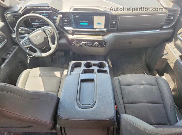 3GCPDFEK7PG108251 2023 CHEVROLET SILVERADO Red Widok deski rozdzielczej