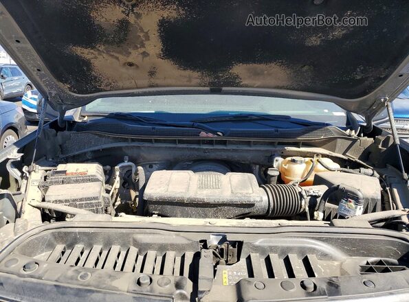 3GCUKFED2SG118642 2025 CHEVROLET SILVERADO Серебряный Вид задней части салона