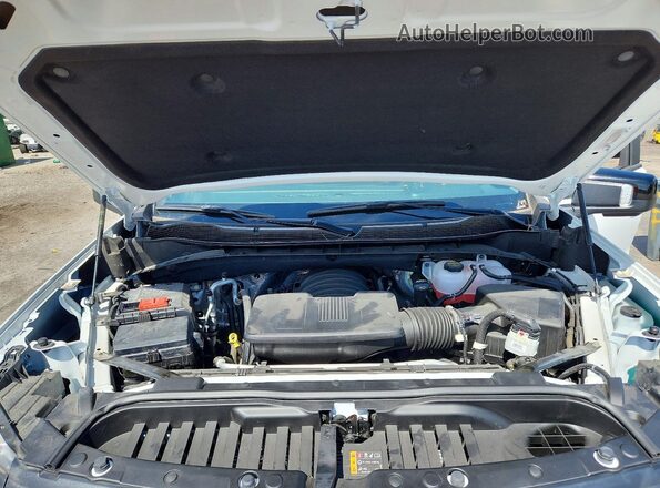 3GCUKFED4TG303471 2026 CHEVROLET SILVERADO White Rear interior view