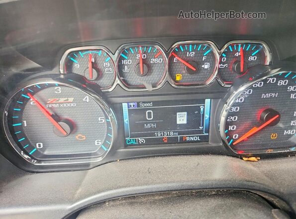 3GCUKREC4JG515731 2018 CHEVROLET SILVERADO Белый Вид щитка приборов