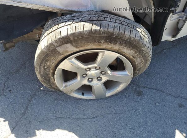 3GCUKREC8HG324470 2017 CHEVROLET SILVERADO Белый 