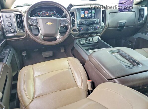 3GCUKSEC1JG555708 2018 CHEVROLET SILVERADO Белый Вид панели приборов