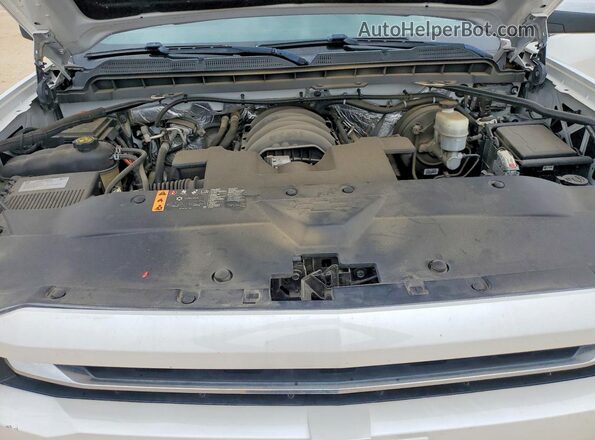 3GCUKSEC6HG352548 2017 CHEVROLET SILVERADO White Rear interior view