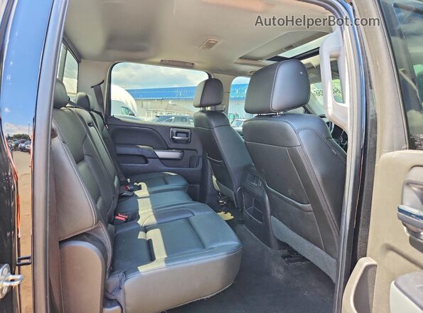 3GCUKSEC6JG206365 2018 CHEVROLET SILVERADO Black Вид задніх сидінь