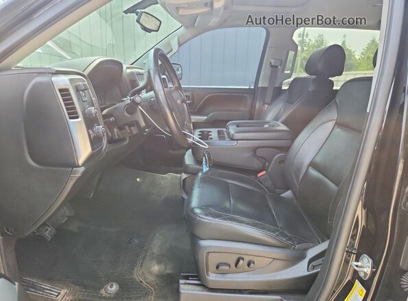 3GCUKSEJ8HG200477 2017 CHEVROLET SILVERADO Black Widok wnętrza z przodu