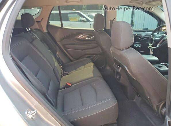 3GKALMEG1RL378910 2024 GMC TERRAIN Silver Widok wnętrza z tyłu