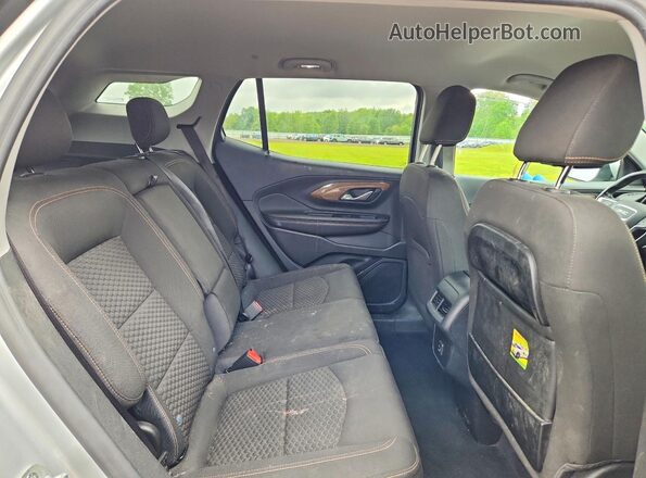 3GKALMEV5LL199016 2020 GMC TERRAIN Silver Rear interior view