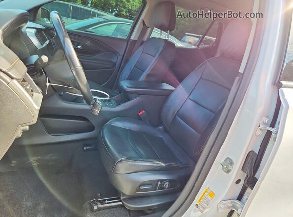3GKALPEV3ML369294 2021 GMC TERRAIN White Вид салону спереду