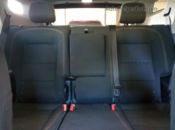 3GKALTEV2JL193875 2018 GMC TERRAIN Gray უკანა სავარძლების ხედი