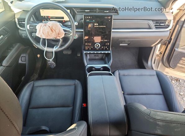 3GKALUEG2SL218069 2025 GMC TERRAIN Tan Vista del salpicadero