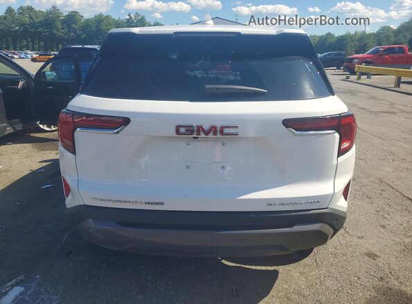 3GKALUEG7TL461796 2026 GMC TERRAIN White უკანა ხედი