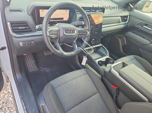 3GKALUEGXTL450176 2026 GMC TERRAIN White Вид панелі приладів