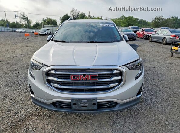 3GKALWEU6JL247610 2018 GMC TERRAIN Silver წინა ხედი