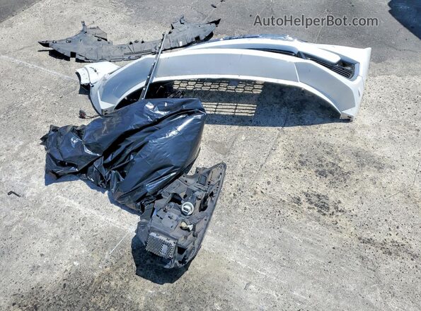 3GKALXEV6NL285035 2022 GMC TERRAIN White Widok komory silnika