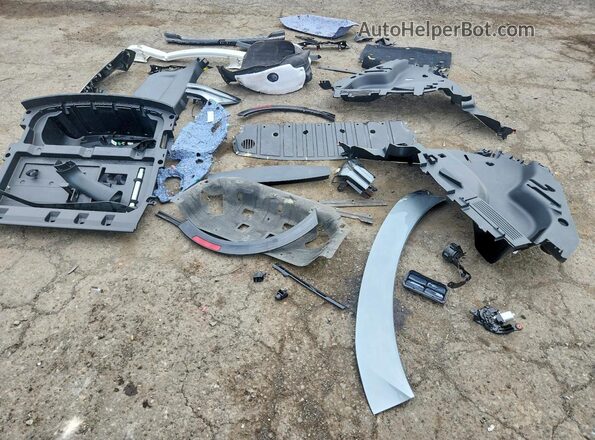 3GN7DSRR2SS116920 2025 CHEVROLET EQUINOX Silver VIN კოდის სტიკერის ხედი