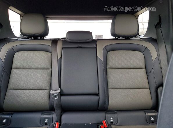3GNAXHEG1SL164889 2025 CHEVROLET EQUINOX Черный Вид задних сидений