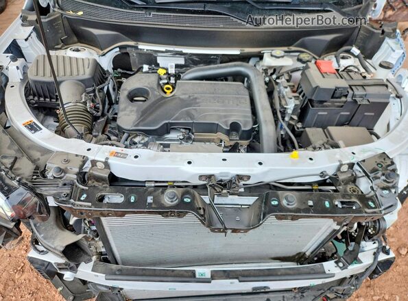 3GNAXHEG1TL204261 2026 CHEVROLET EQUINOX White Vista del compartimento del motor