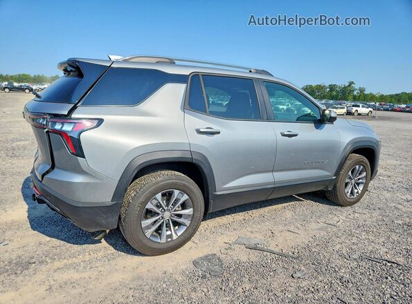 3GNAXHEG2TL490296 2026 CHEVROLET EQUINOX Silver Задня права чверть