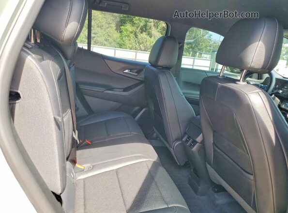 3GNAXHEG5TL359797 2026 CHEVROLET EQUINOX Green უკანა სალონის ხედი