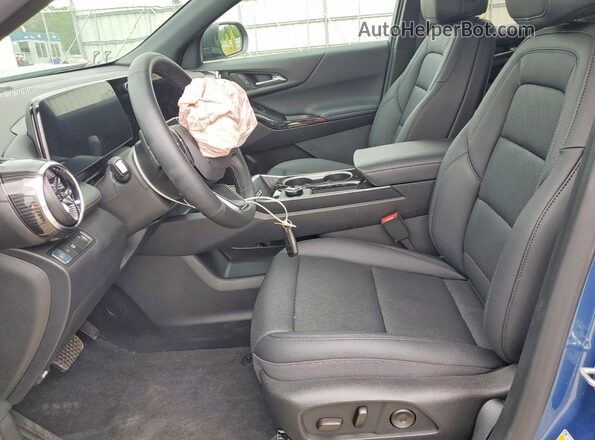 3GNAXHEG8TL359065 2026 CHEVROLET EQUINOX Blue Widok wnętrza z przodu