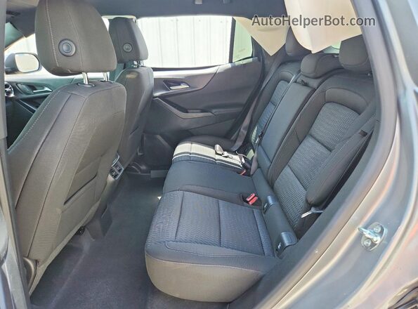 3GNAXHEGXTL284255 2026 CHEVROLET EQUINOX Gray Widok wnętrza z tyłu
